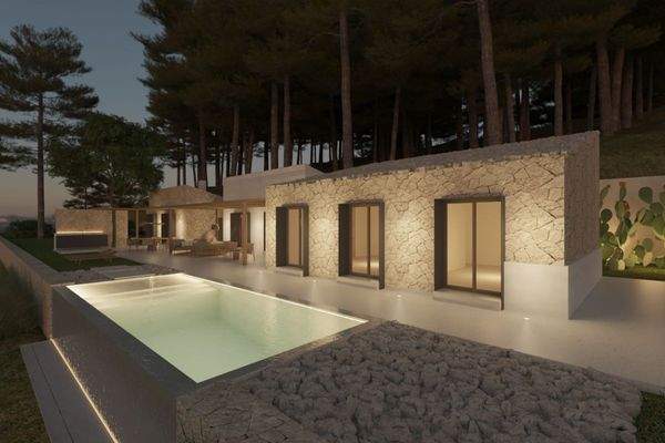 Außenansicht bei Nacht