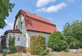 Haus Vorderansicht