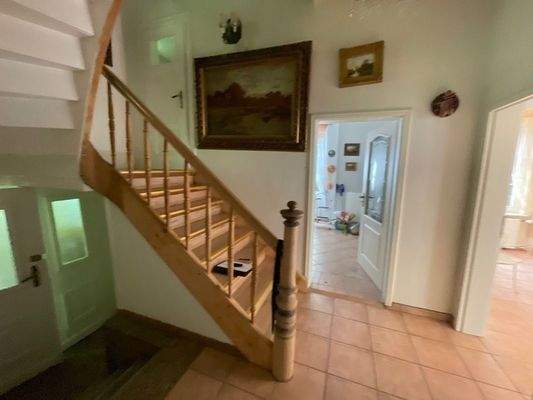 004020156800_302_299_12092023153443158