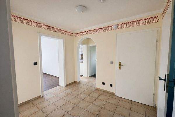 Ainring-großzügiger Eingangsbereich