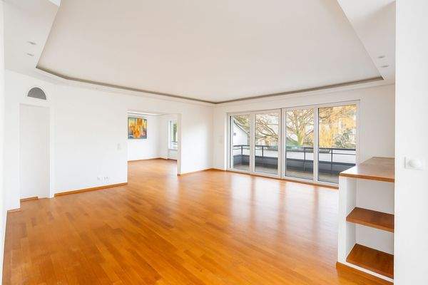 Wohnzimmer 2 mit Kaminanschluss und Terrassenblick