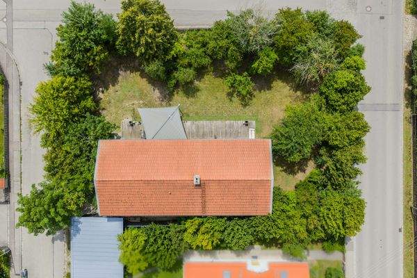 Vogelperspektive Haus und Grundstück