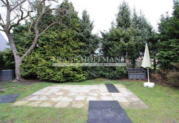 Rückwärtige Terrasse