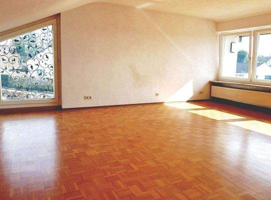 25 Großes Wohnzimmer DG.jpg