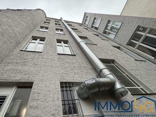 38c49532-8b89-4f2b-8a36-d84c3653aea1