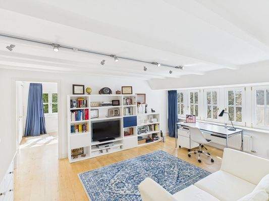 Heller Wohnbereich DG