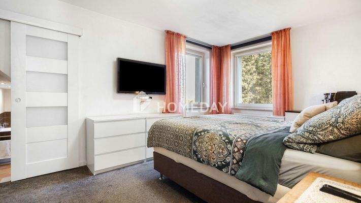 1. OG Schlafzimmer 2