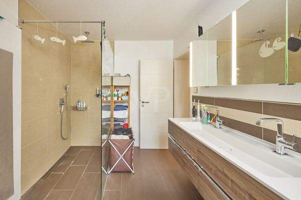 Bodengleiche Dusche, OG