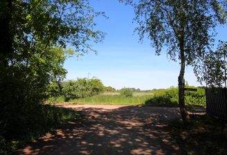 Feld am Ende des Sieglindewegs