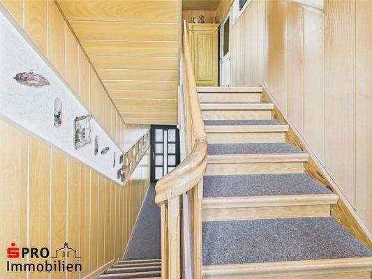 Treppenabsatz zum OG