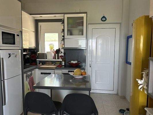 Kreta, Agia Triada: Charmantes Apartment mit Gemeinschaftspool und Meerblick zu verkaufen
