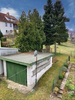 …eine weitere Garage