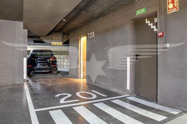 Tiefgaragenstellplatz