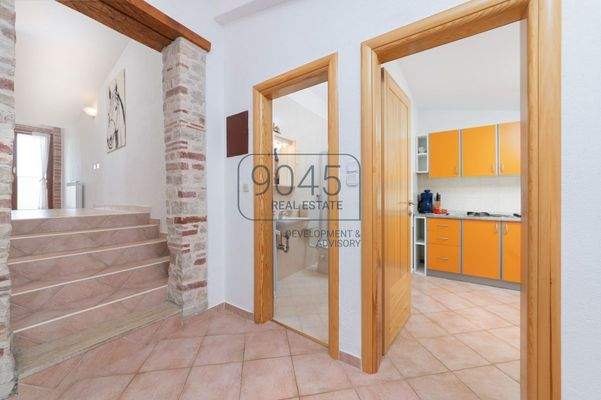 Exklusives Apartmenthaus mit Meerblick in Kaštelir