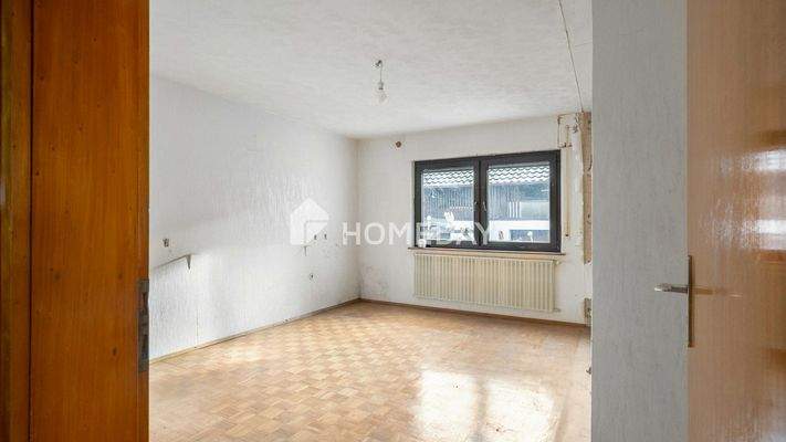 EG Elternschlafzimmer 1