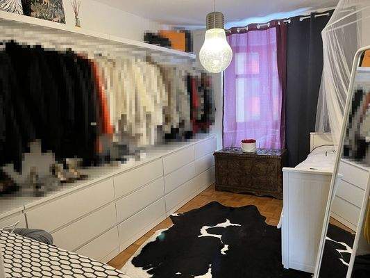 Kinder- od. Ankleidezimmer