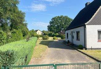 Frontansicht Altbestand