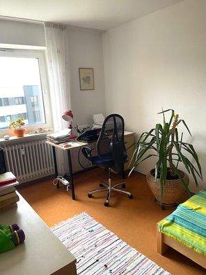 Kinderzimmer/ Büro