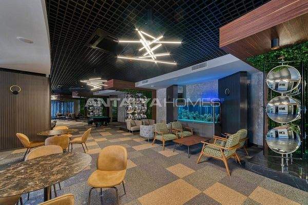 2-Bedroom Furnished Apartment 750 M from the Sea in Alanya