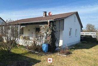 KI-generiert, Einfamilienhaus in Buchhofen