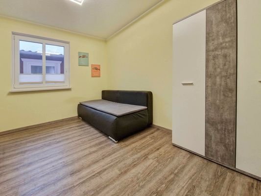 individuell nutzbares Zimmer EG rechts