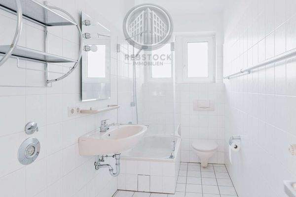 Whg. 1. OG Badezimmer