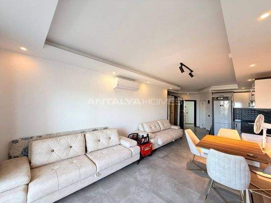 Sea and City View Apartment in a Social Complex in Alanya Kargıcak