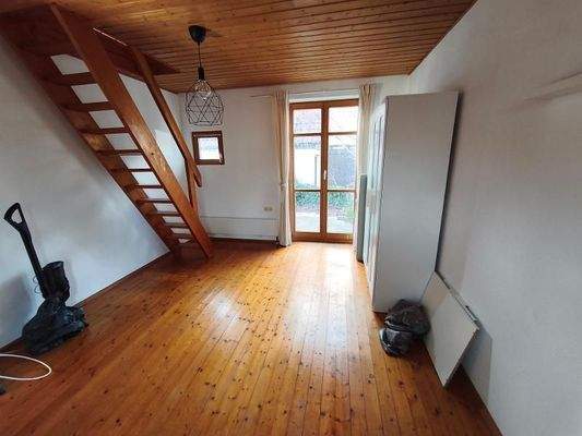 Wohnen / Schlafen mit Zugang zur Terrasse Bild 2