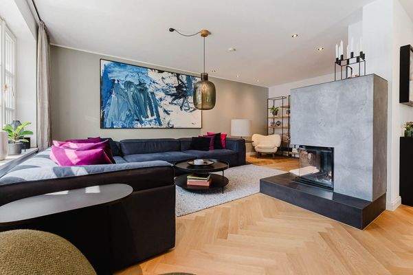 Das Herzstück der Wohnung - der lichtdurchflutete Wohnbereich