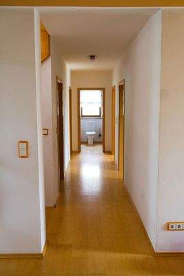 Flur Richtung Osten 