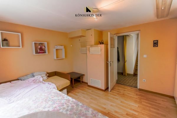 Schlafzimmer UG