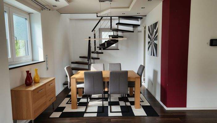 Treppe zu Obergeschoss Maisonette 