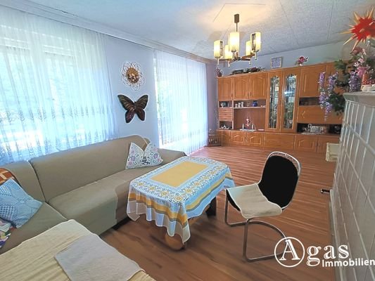 Wohnzimmer Ansicht 3