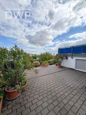 Zwei Außenstellplätze im Innenhof