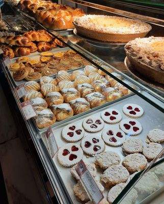 b263de1a-acce-49d0-b1a8-5d556e45355b (002).jpeg