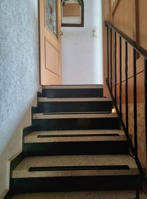 Treppenaufgang zur Wohnung