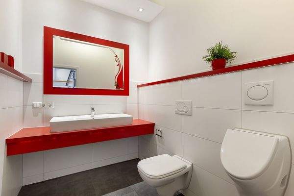 Badezimmer (Verkaufsfläche)