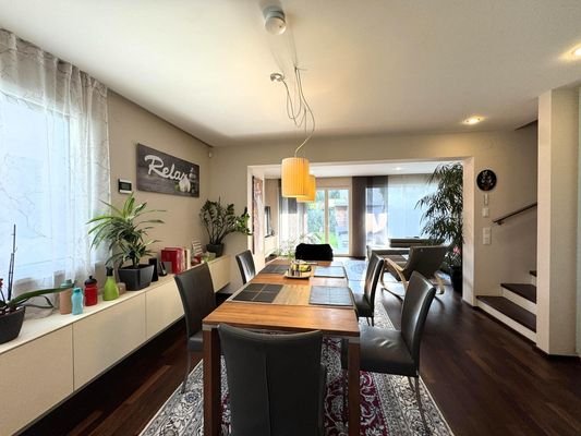Wohnzimmer / Essbereich