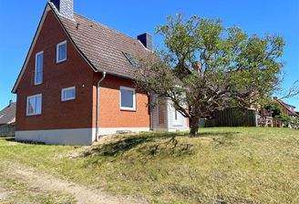 Außenansicht – freistehendes Einfamilienhaus
