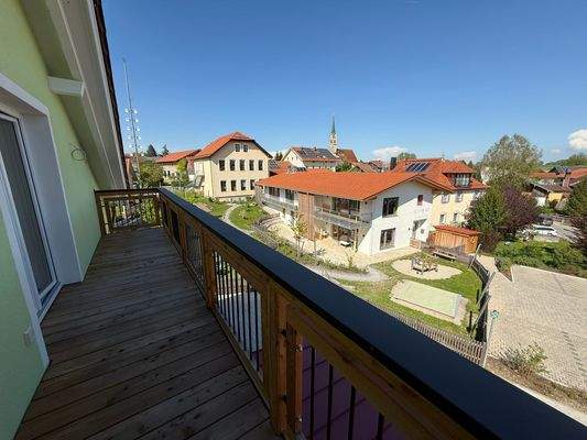 Balkon mit schönem Dorfblick