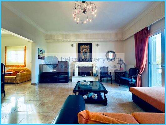 b027f9a9a0fb4a6db8009f467a2c2abb-original