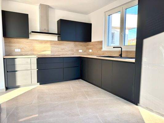 WhatsApp Image 2025-02-07 at 11.03.52.jpeg