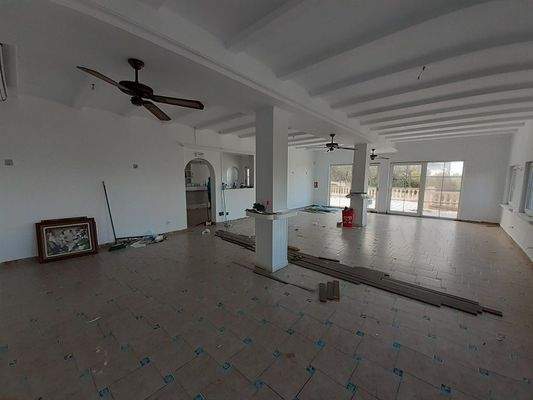 Gebäude am Meer zum Verkauf in Colonia de Sant Pere, Mallorca