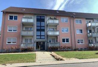 Vorderansicht beispielhaft