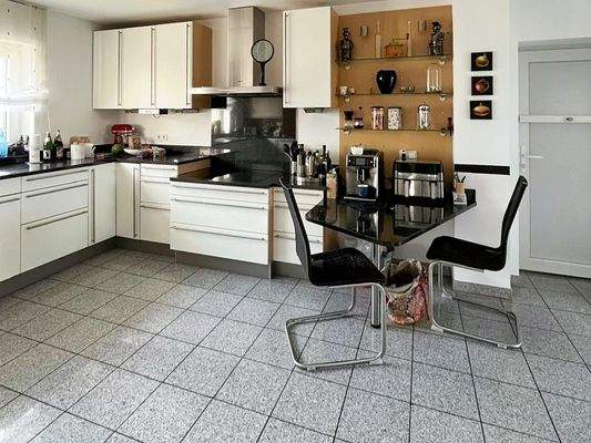 EG_Küche_Garagenzugang 