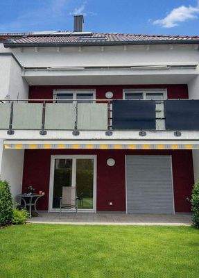 Westansicht mit Garten 2.jpg