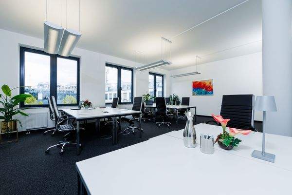 rent an office at ecos work spaces Munich