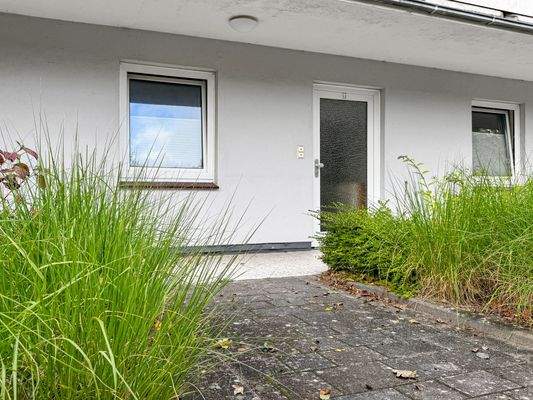Mit eigenem Hauseingang
