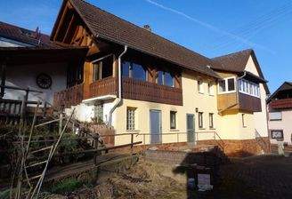 Hausansicht vom Garten