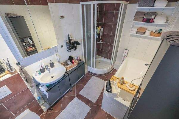 3-Zi-Whg. - OG - Badezimmer